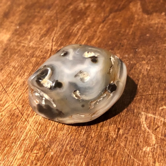 ENHYDRO AGATE STONE - Picture 3 of 3